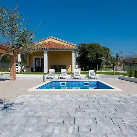 Holiday home Natura