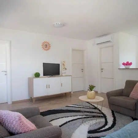 Natura Holiday home *